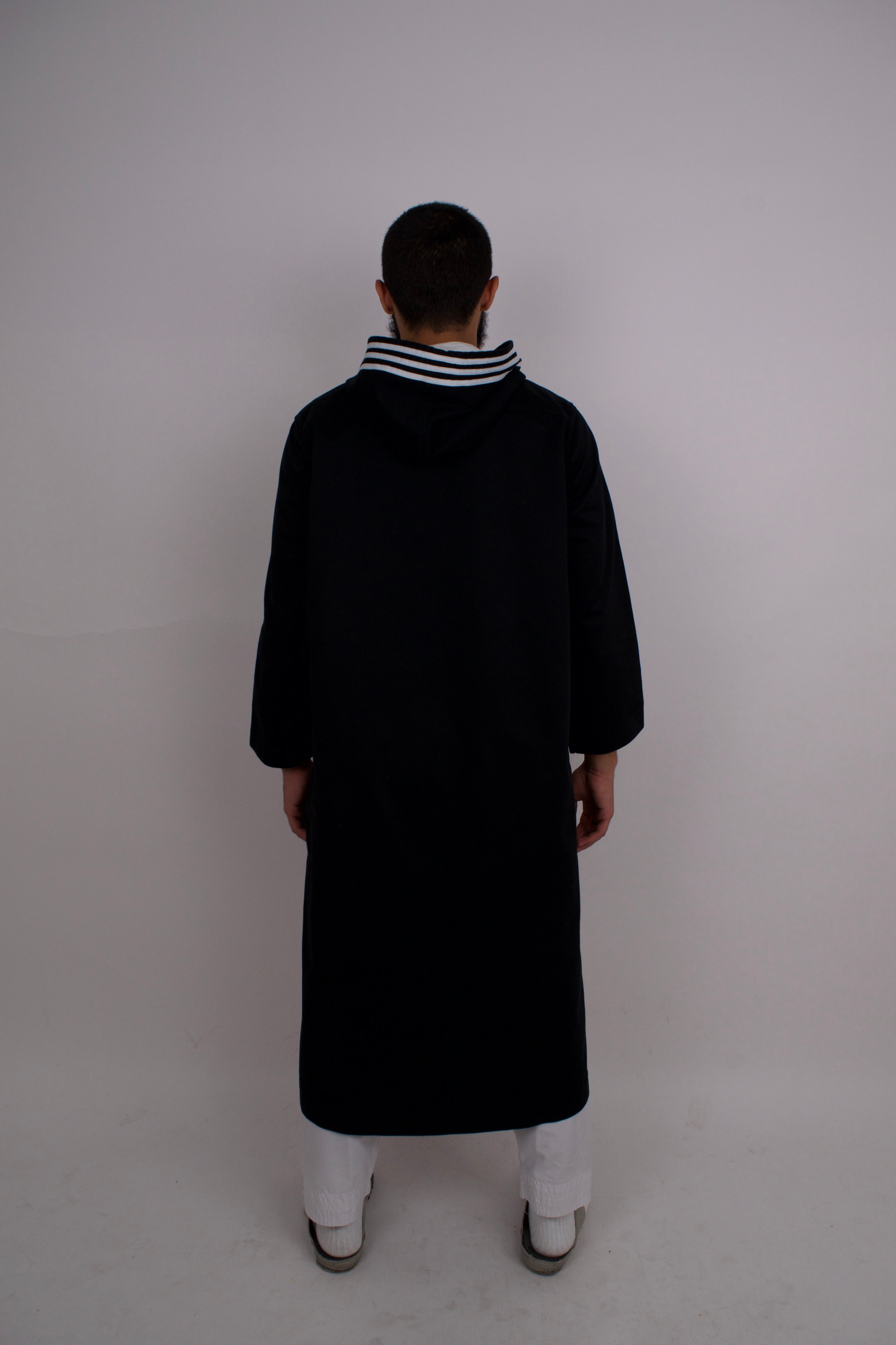 Thobe with White Striped Sleeves - Black