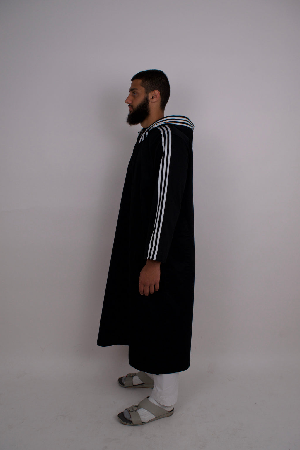 Thobe with White Striped Sleeves - Black