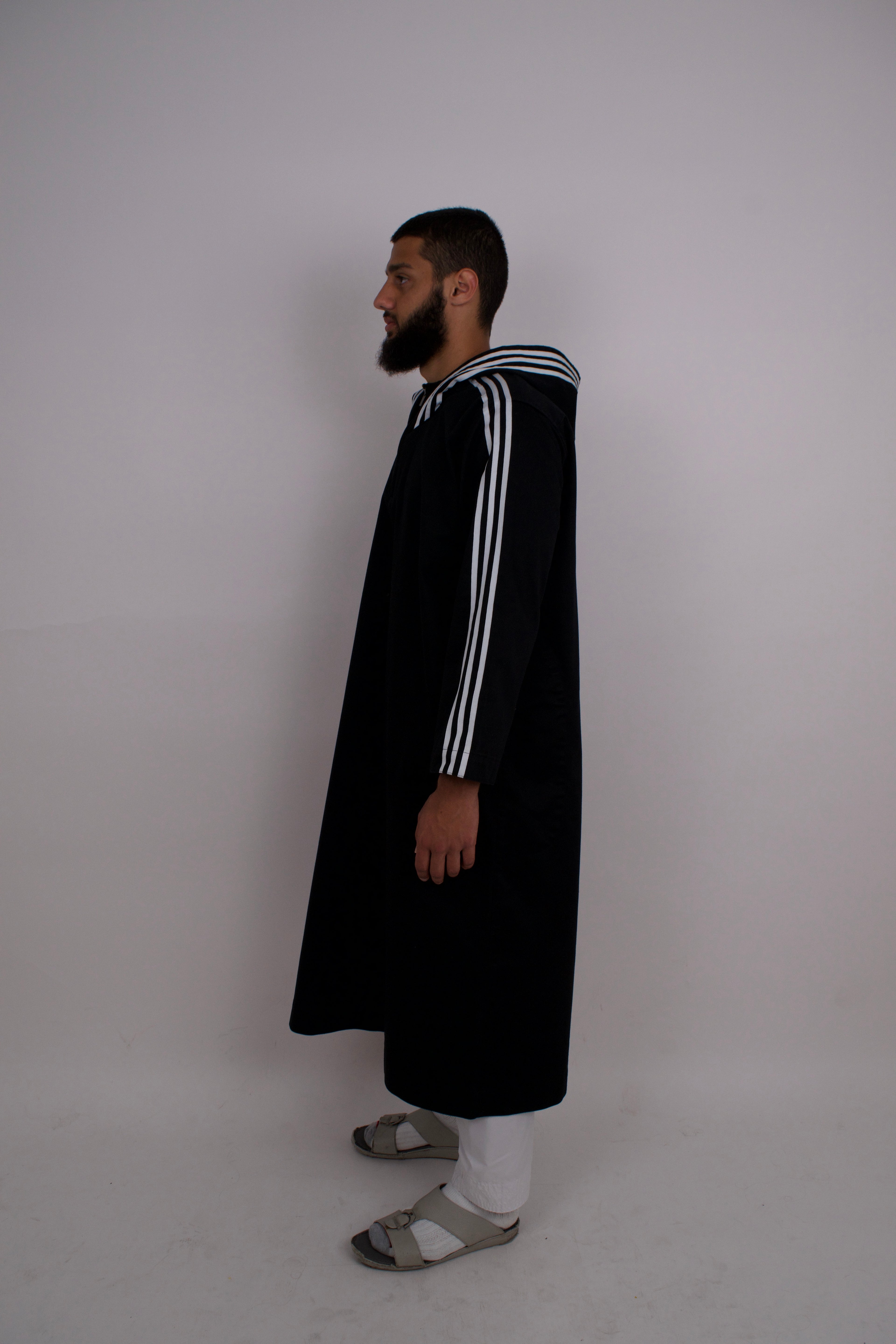 Thobe with White Striped Sleeves - Black